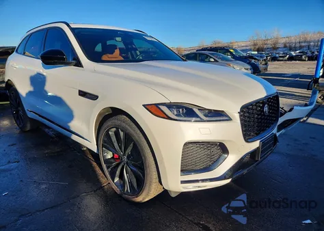 2026 Jaguar F-Pace R-Dynamic S z USA, uszkodzony, nr VIN SADCT2FU2TA759536